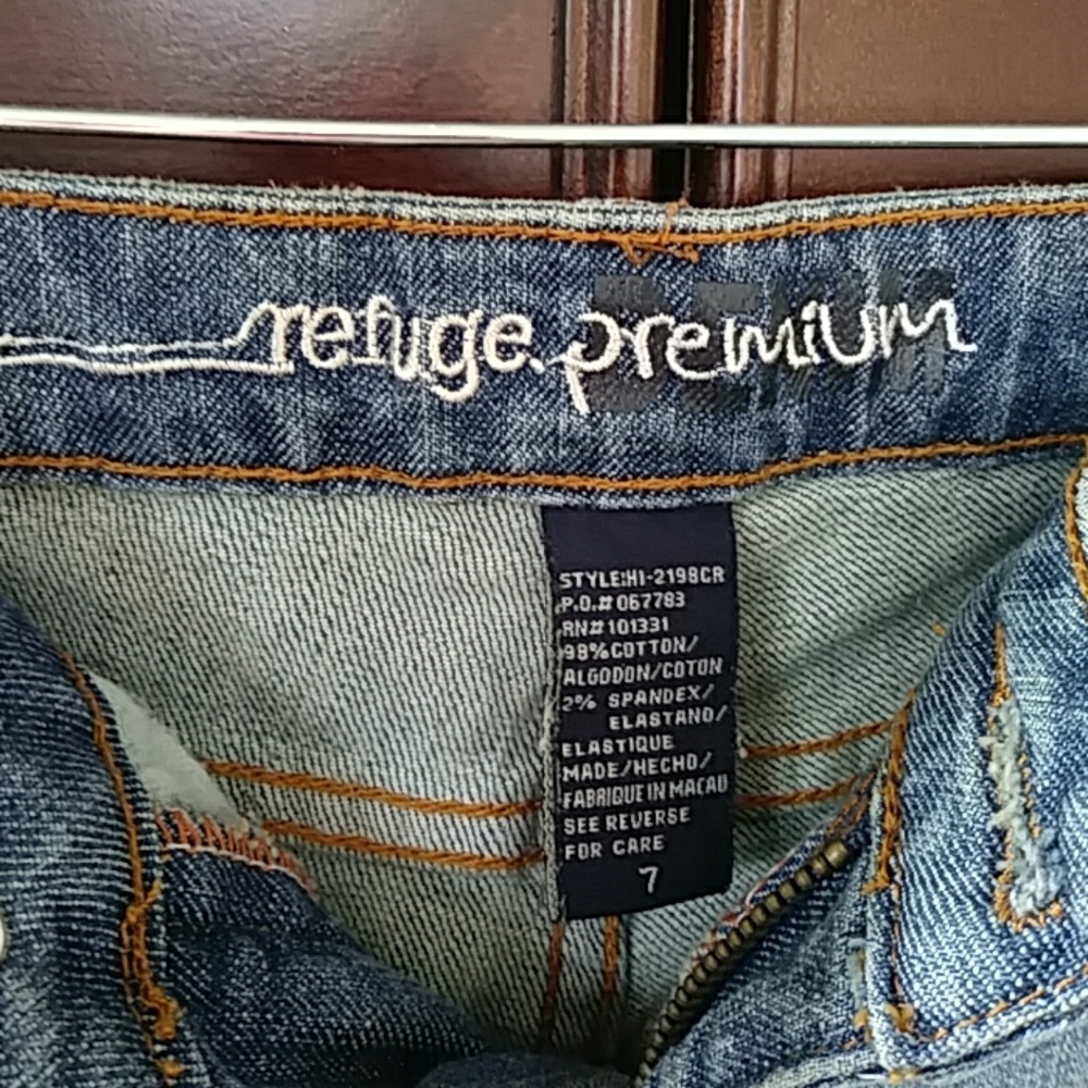 Jeans - Picture 3 of 3